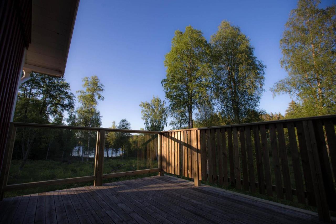 Ulvoe Lakeside Resort Ulvohamn Exterior photo